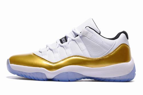Air Jordan XI (11) Low Women-35