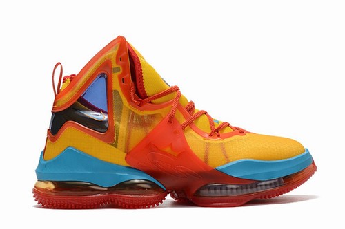 LeBron 19 Uniform Women